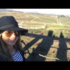 Meet your Posher, Vera